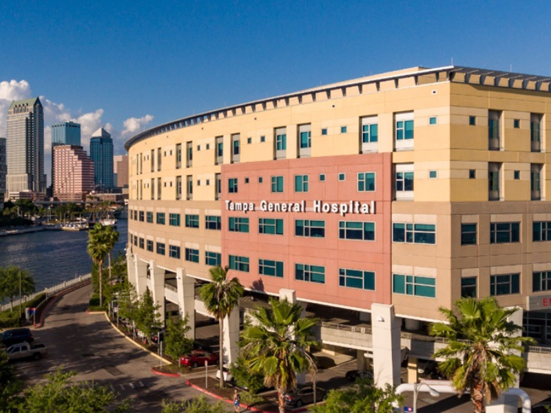 Imagen exterior del Tampa General Hospital